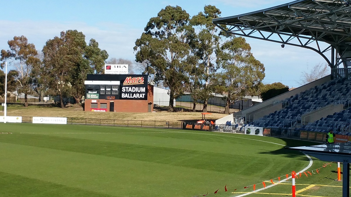 Call for footy grand final's Mars Stadium return after alcohol dispute